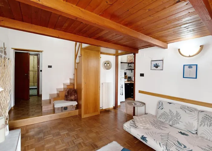 Casare A Due Passi Dal Mare